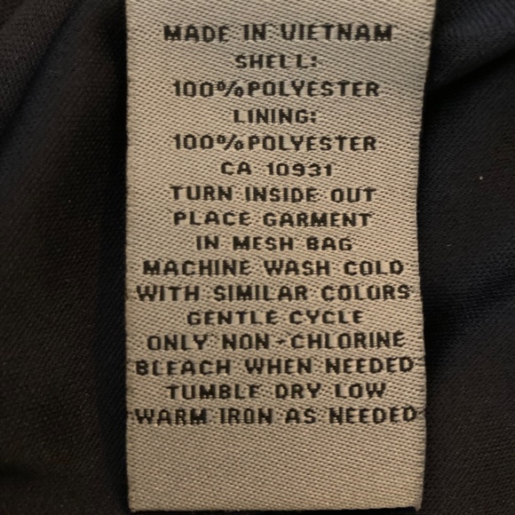 Maxi v neck dress - Picture 12 of 12